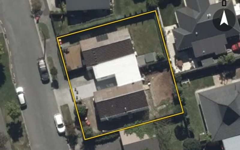 52 Garreg Road
