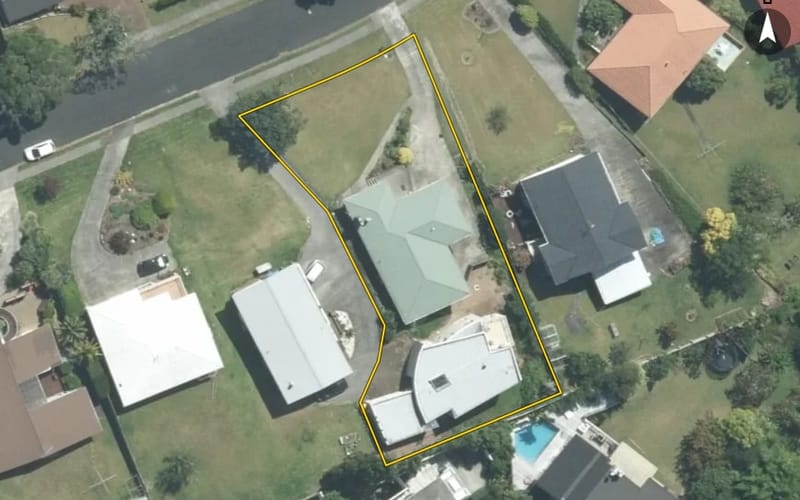 24 Mayfair Crescent