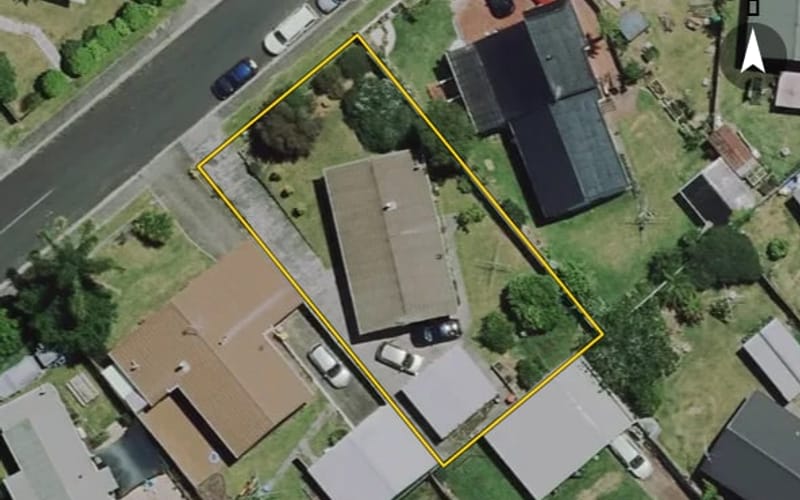 6 McEwan Place