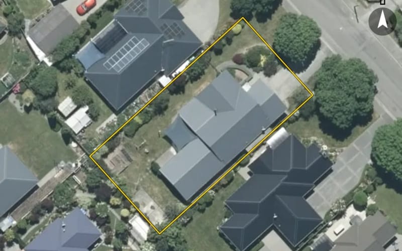 10 Tuarangi Road