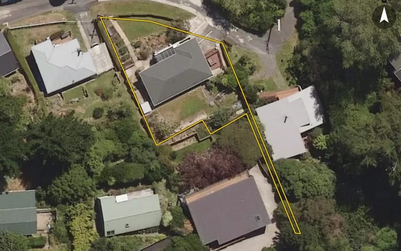 8 Echovale Avenue