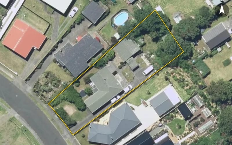 100 Matai Street