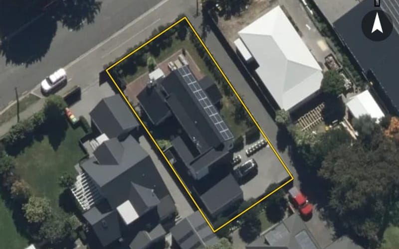 10 Mays Road