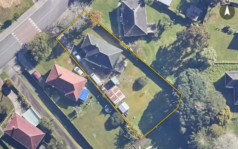 16 Albrecht Avenue