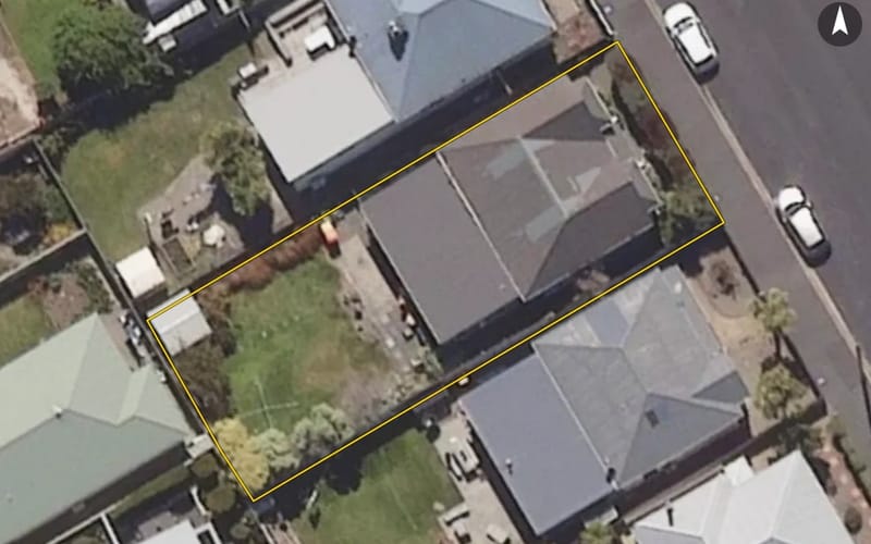 8 Plunket Street