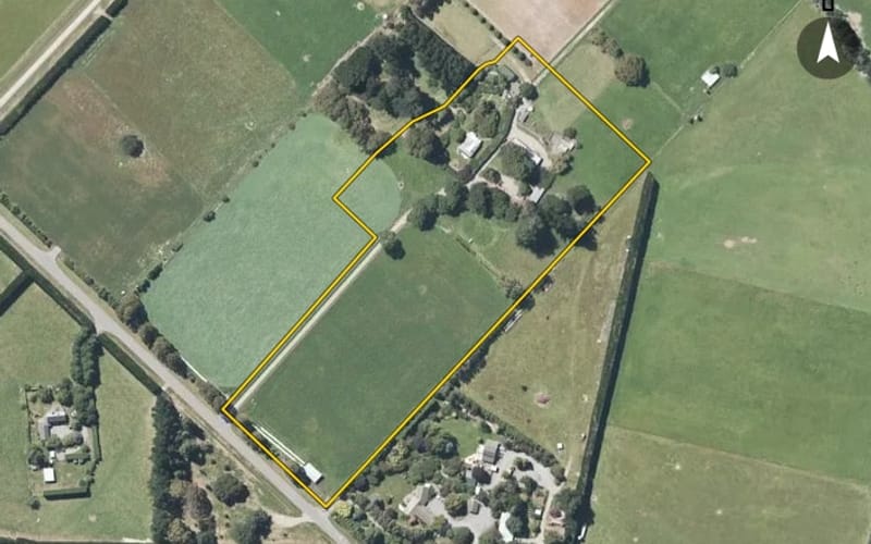 14 Barracks Road