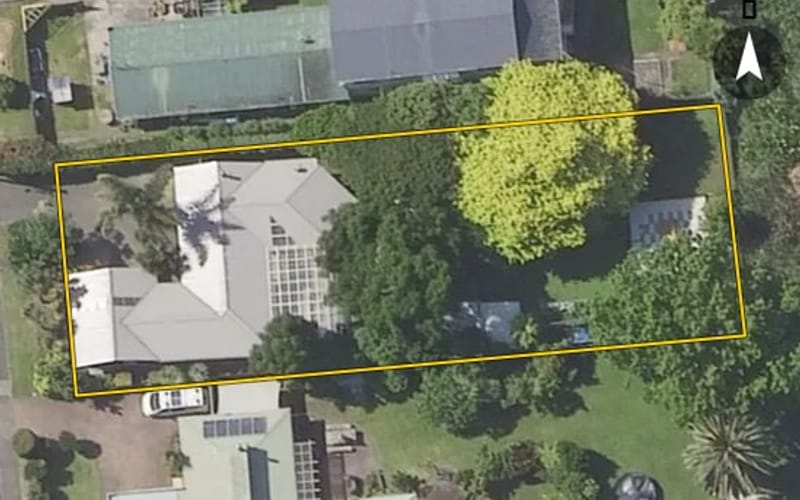 77 Churchill Road