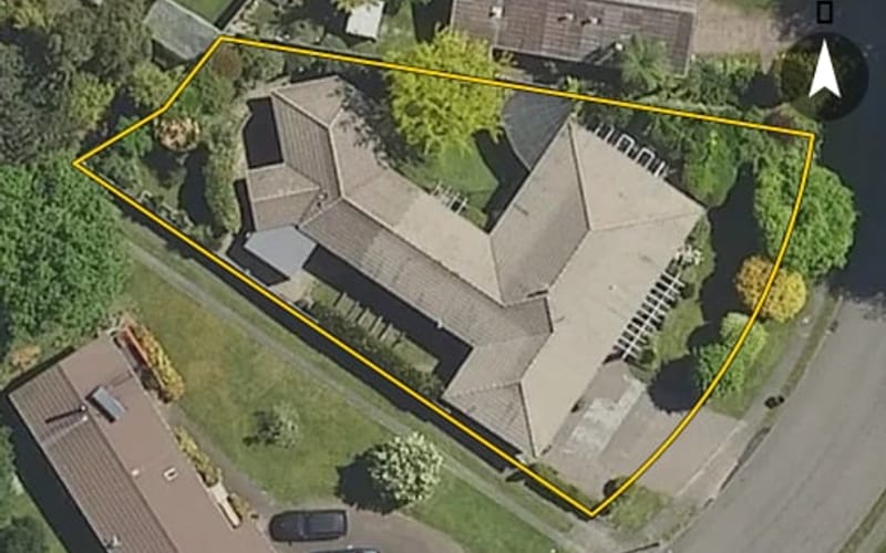 17 Wychwood Crescent