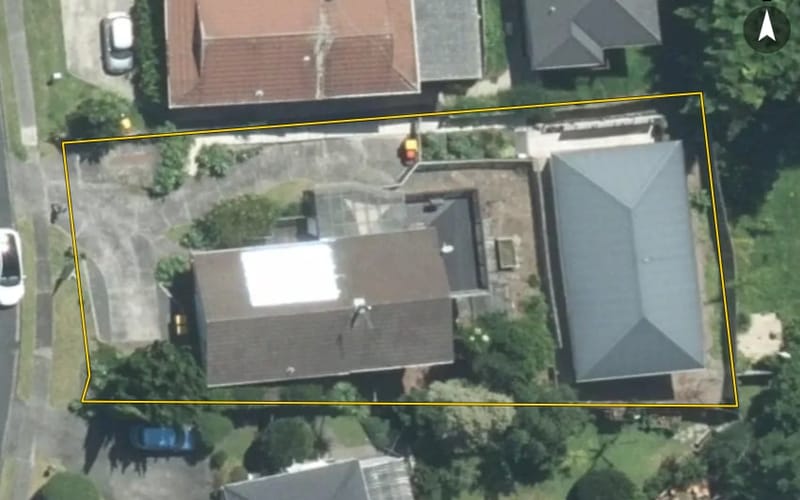 6 Halder Place
