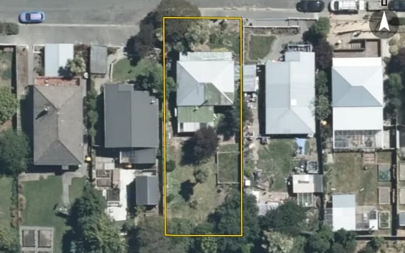 12 Thomas Street