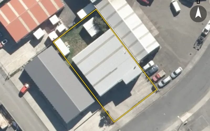 32 Montgomery Crescent