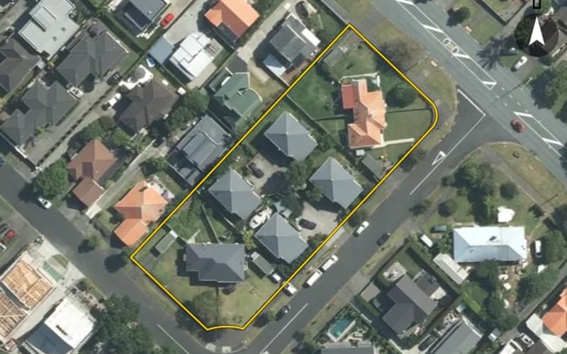 30 Rautara Street