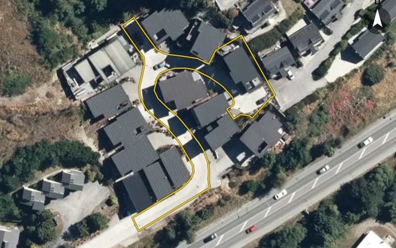 25 Livingstone Lane