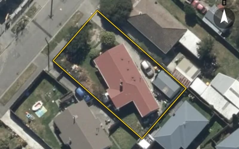 32 Flay Crescent