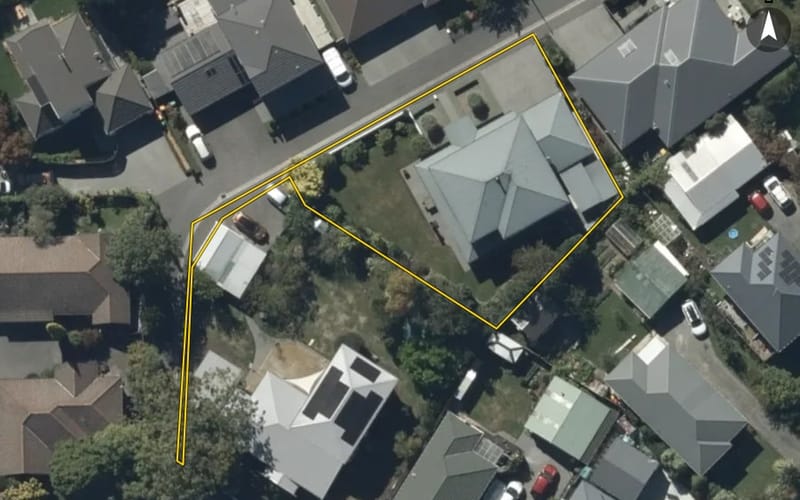 8 Andybrae Lane