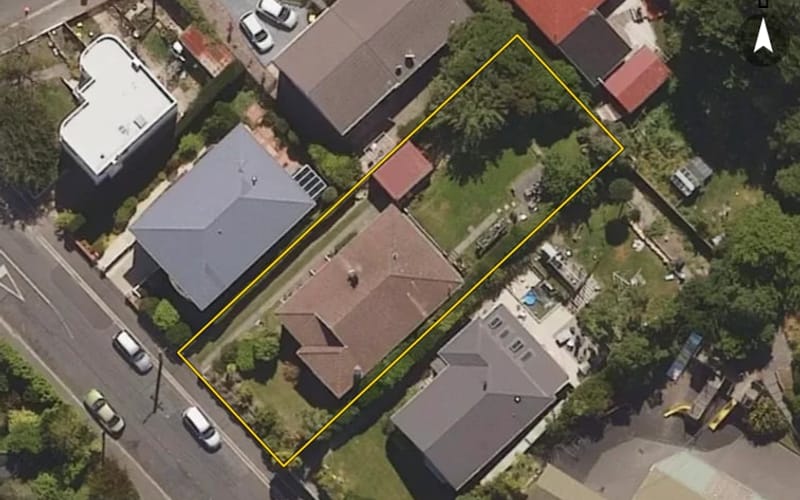 123 Blacks Road