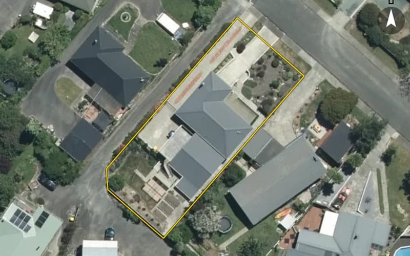 13 Cawthron Crescent
