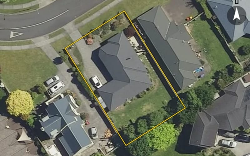 3 McCahon Drive