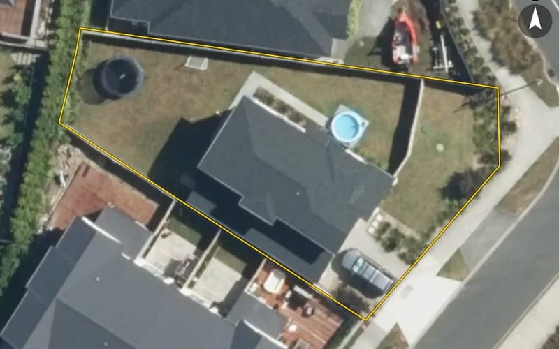 27 Podgora Avenue