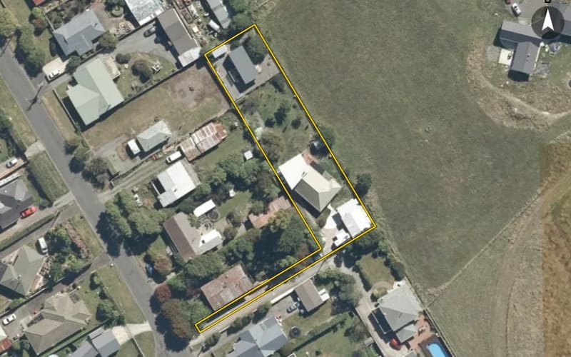 21 MacLaren Street