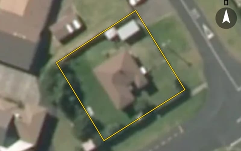 11 Ihaia Street