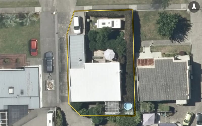 18 Sanders Avenue