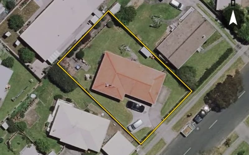 10 Dixon Road
