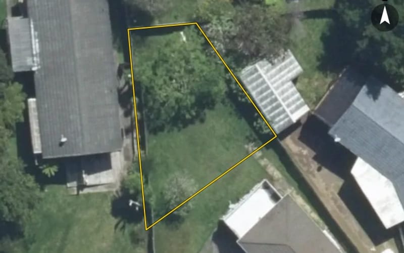 9C Camrose Place
