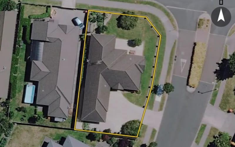 2 Aquila Crescent