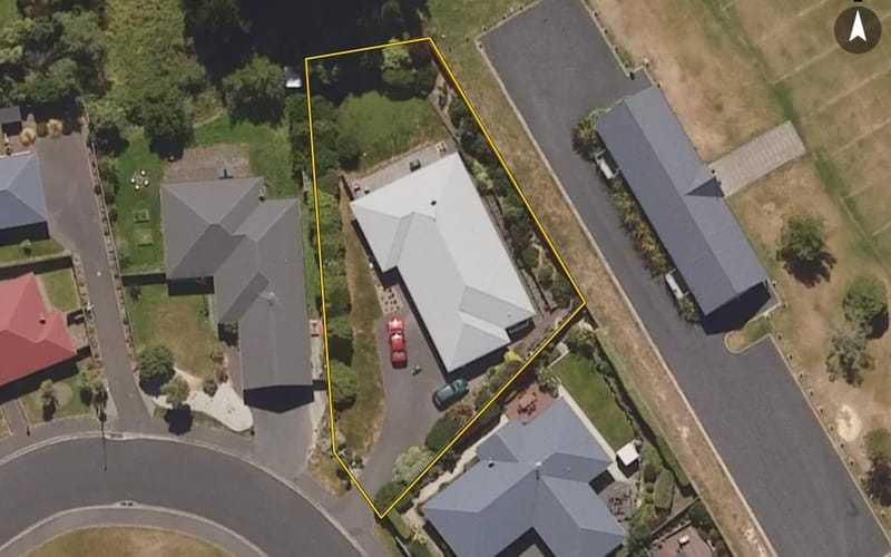 6 St Clair Close