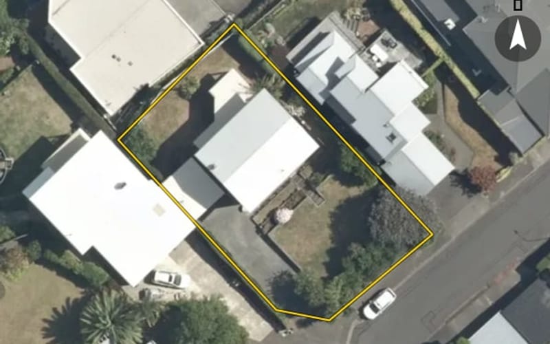 8 Lambton Road