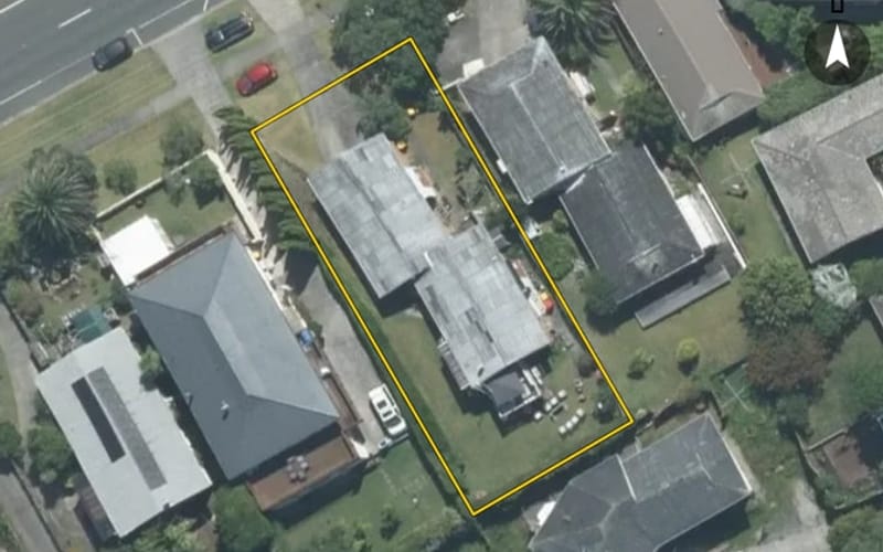 2/279 Sunset Road