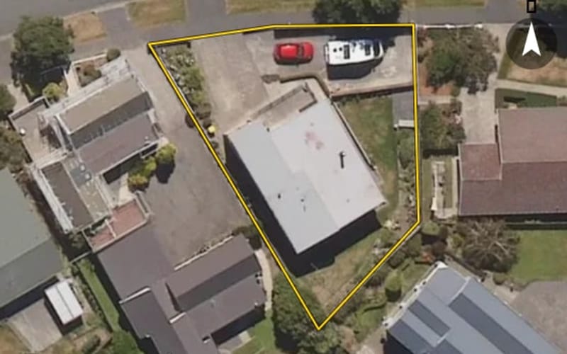 212 Larnach Road
