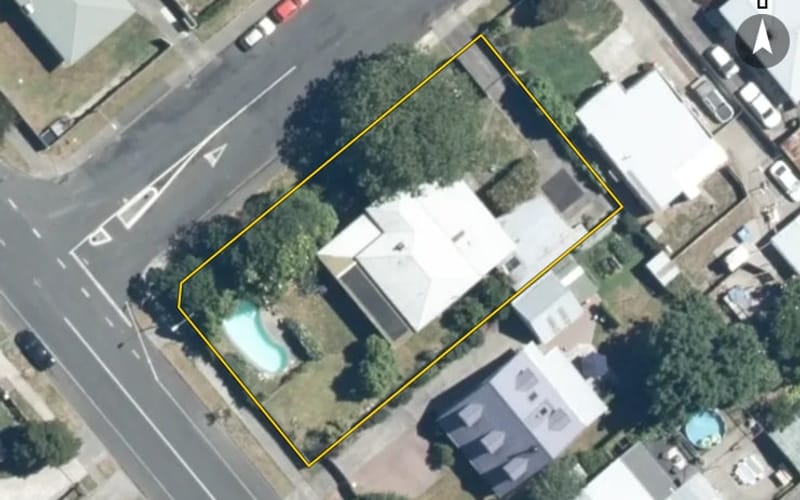 709 Gordon Road