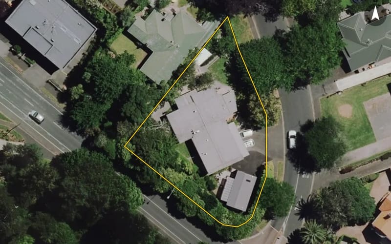 1 Tamihana Avenue