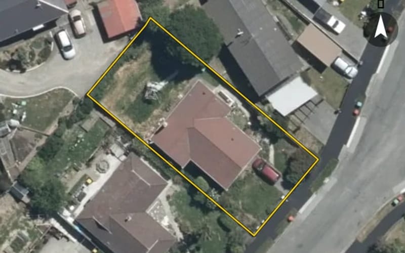 18 Clyde Carr Crescent