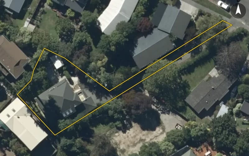 25 Gunns Crescent