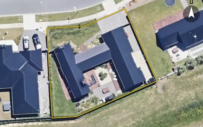 15 Catalina Crescent