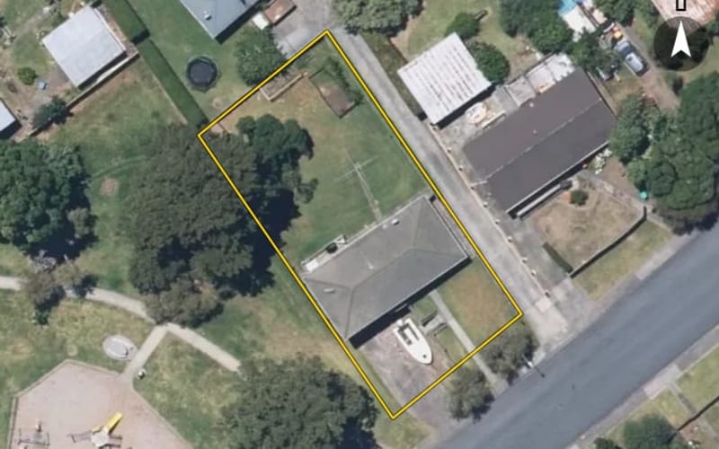63 Patons Road