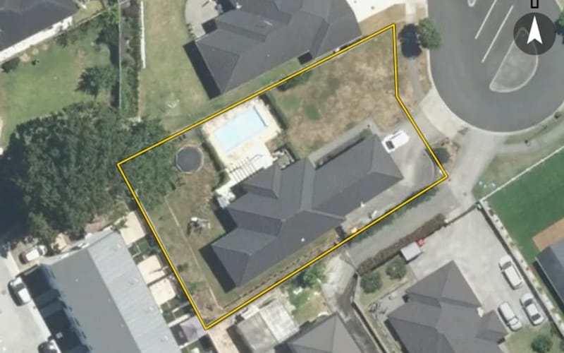 11 Cooladerry Place
