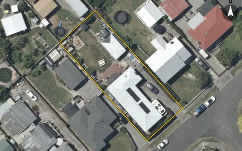 11 Tyndale Street