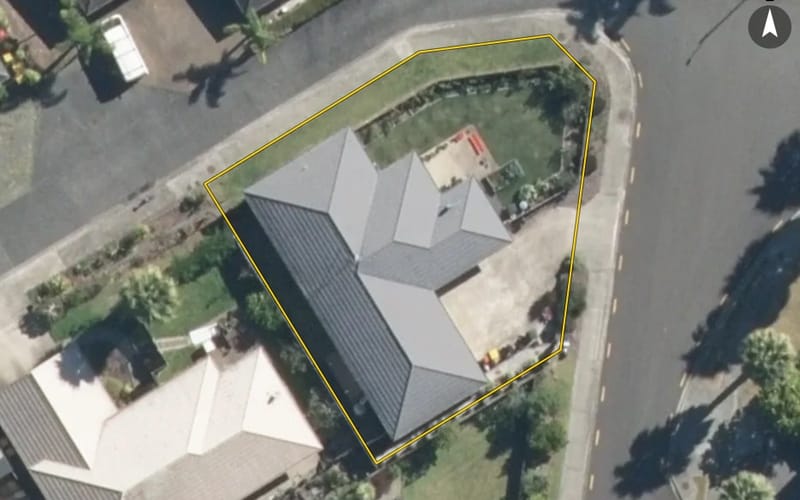 20 Lomas Way