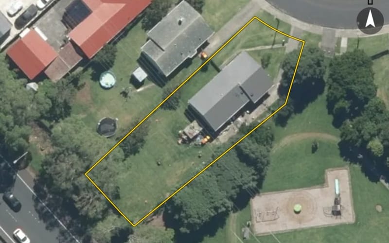 10 Harwood Crescent