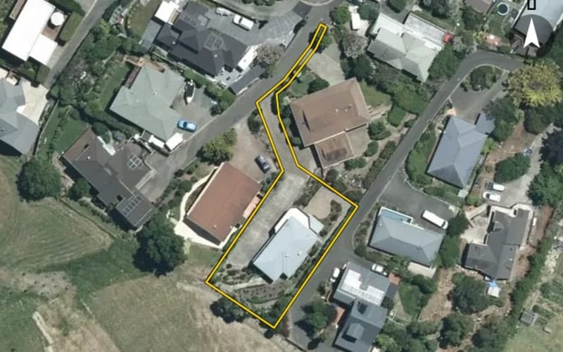 15 Matuku Place