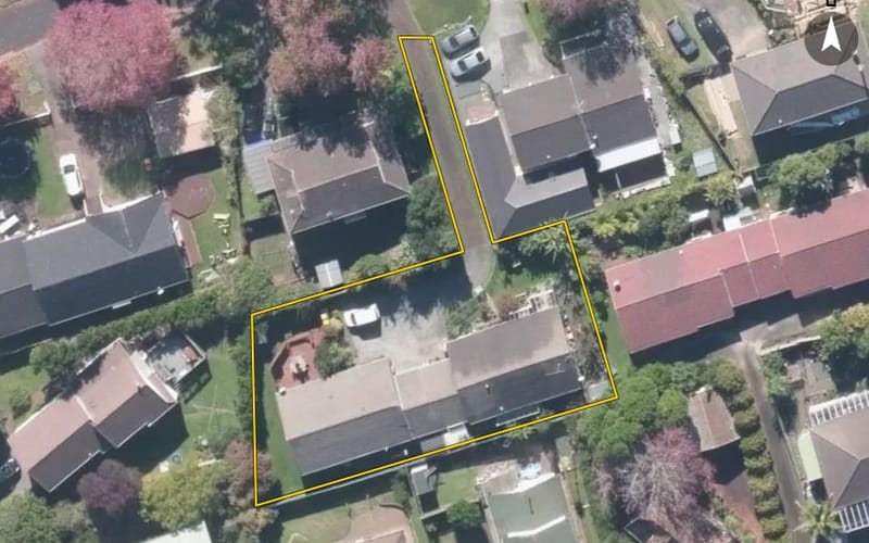 1/11 Orinda Close