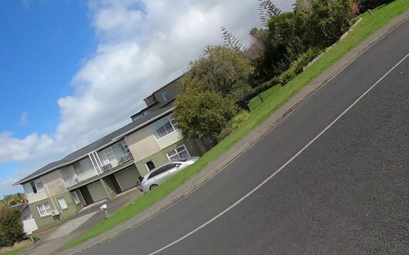 1/1 Woodcote Drive