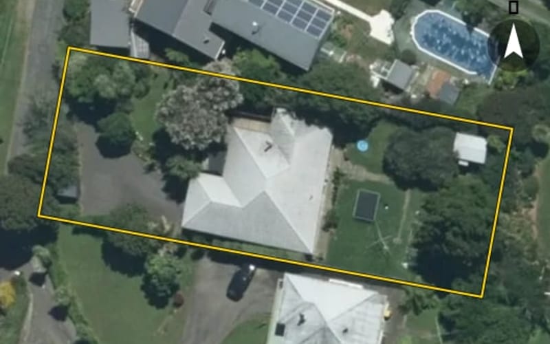 16 Douglas Road