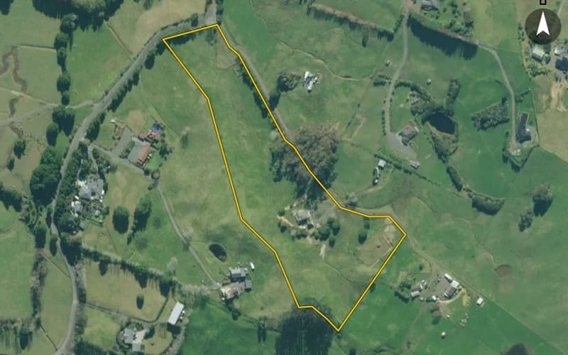 25 Tavinor Road