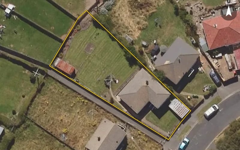 58 Dovecote Avenue