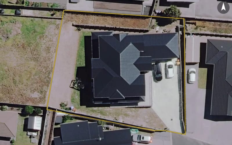 15 Sylvester Crescent